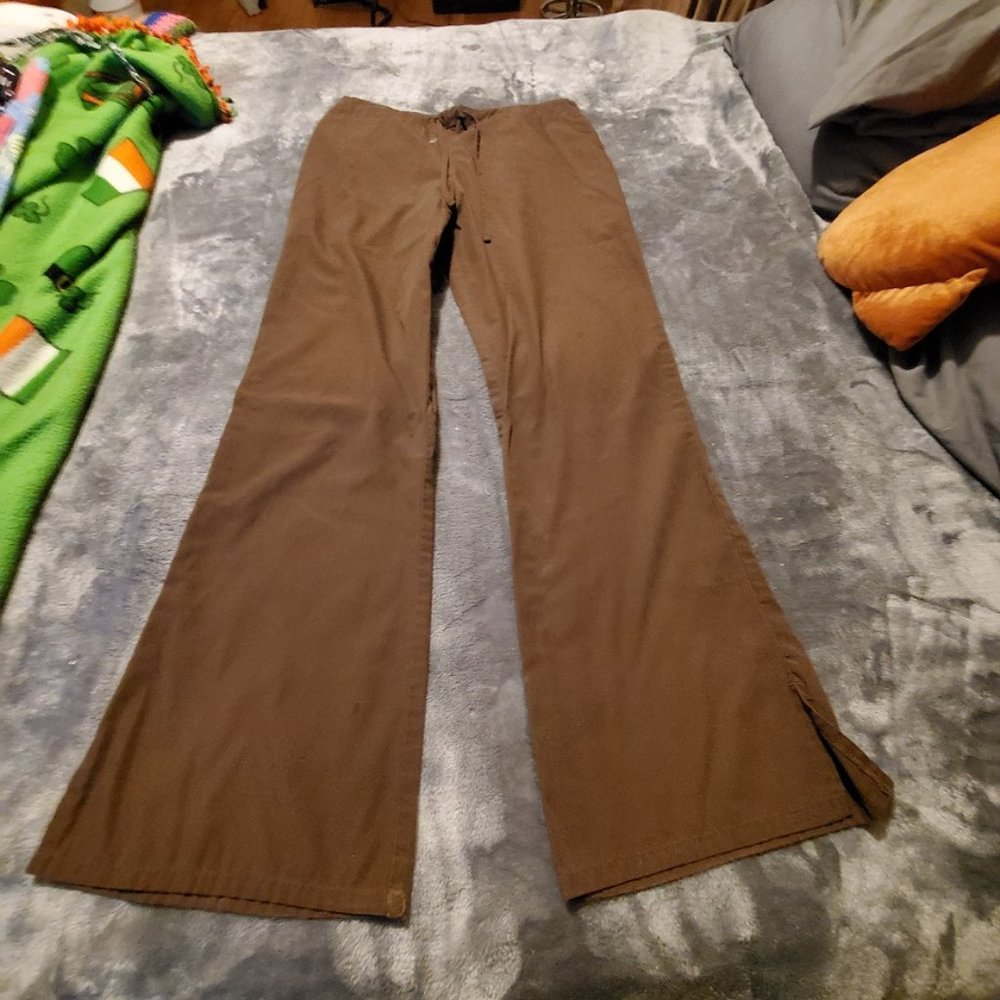 Scrub pants